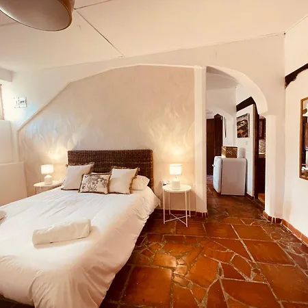 Yin Yang House, El Palmar, Con Wifi A 500 M De La Playa Casa de Férias *